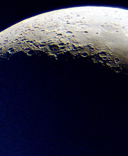 Nije vie suvlji od pustinje: Mesec (Foto NASA)