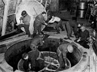 Amerikanci razmontiravaju nemaki reaktor u Haigerloch-u